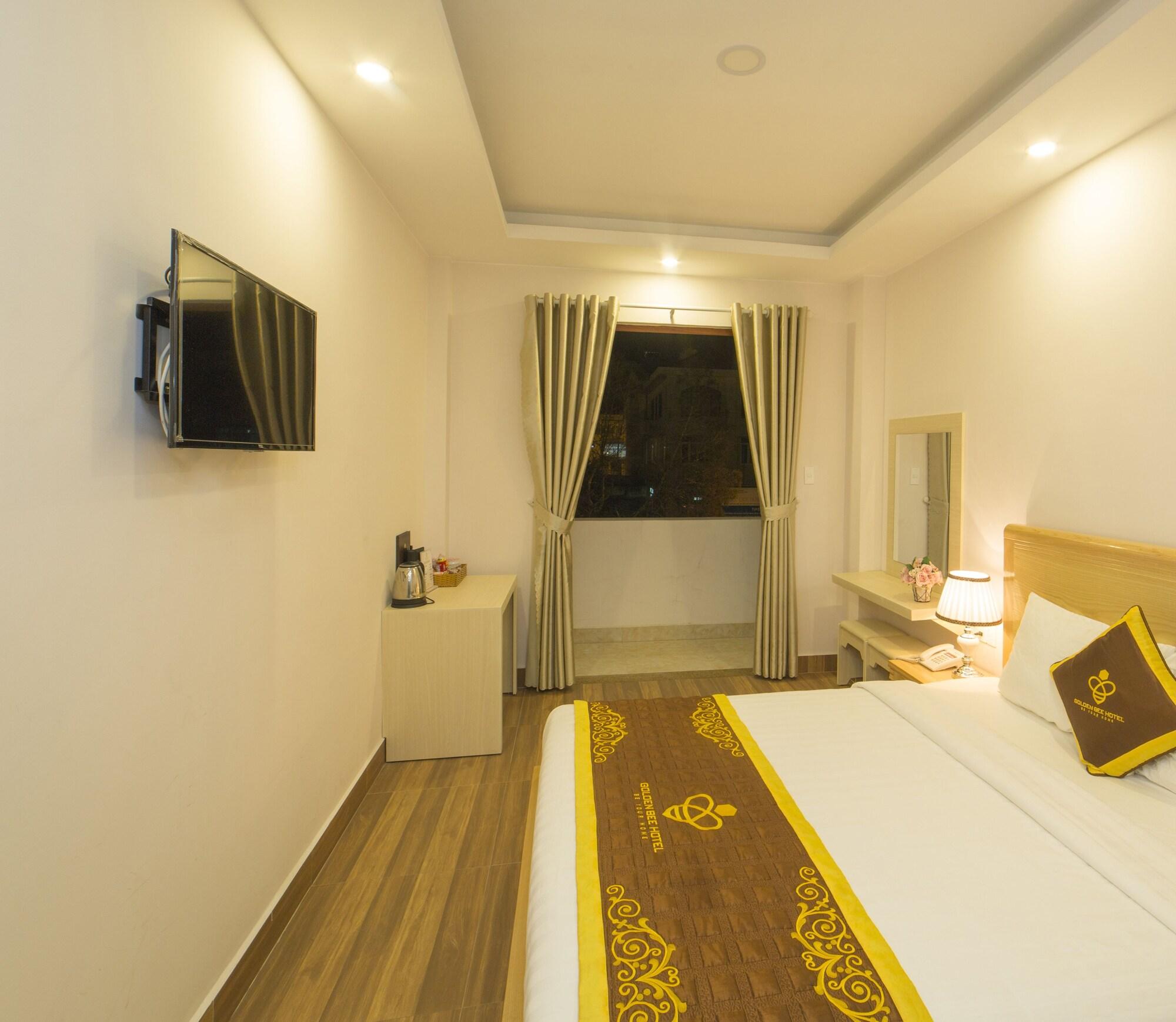 Golden Bee Hotel Da Lat Exterior photo
