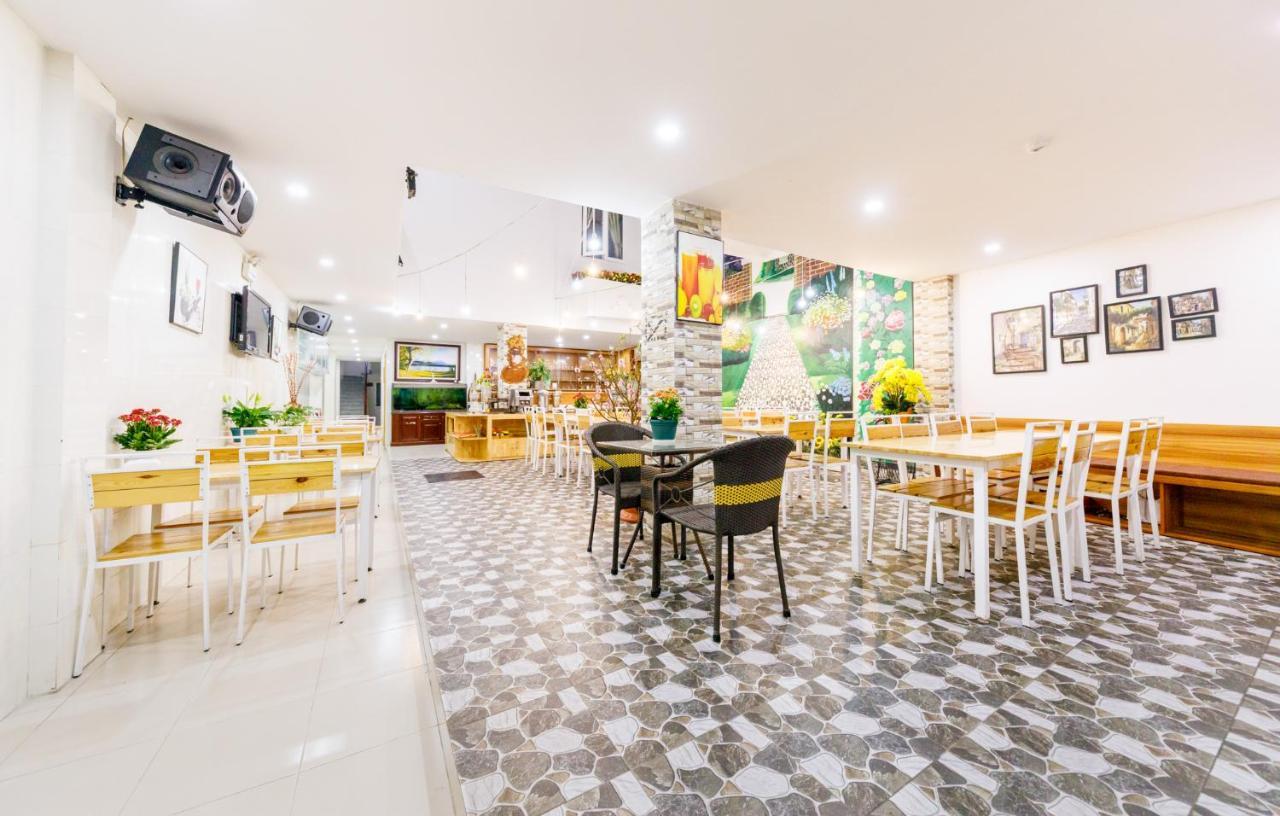 Golden Bee Hotel Da Lat Exterior photo